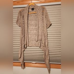 Datrip short sleeve sweater